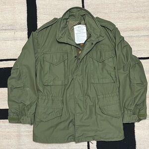 Vintage Alpha Industries Made in USA M-65 Field Jacket Army Olive Green